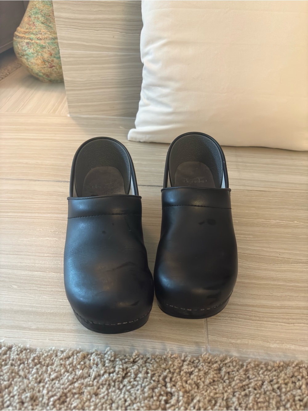 Dansko Black Leather Clogs Mules Women’s Size 40 / 9.5-10